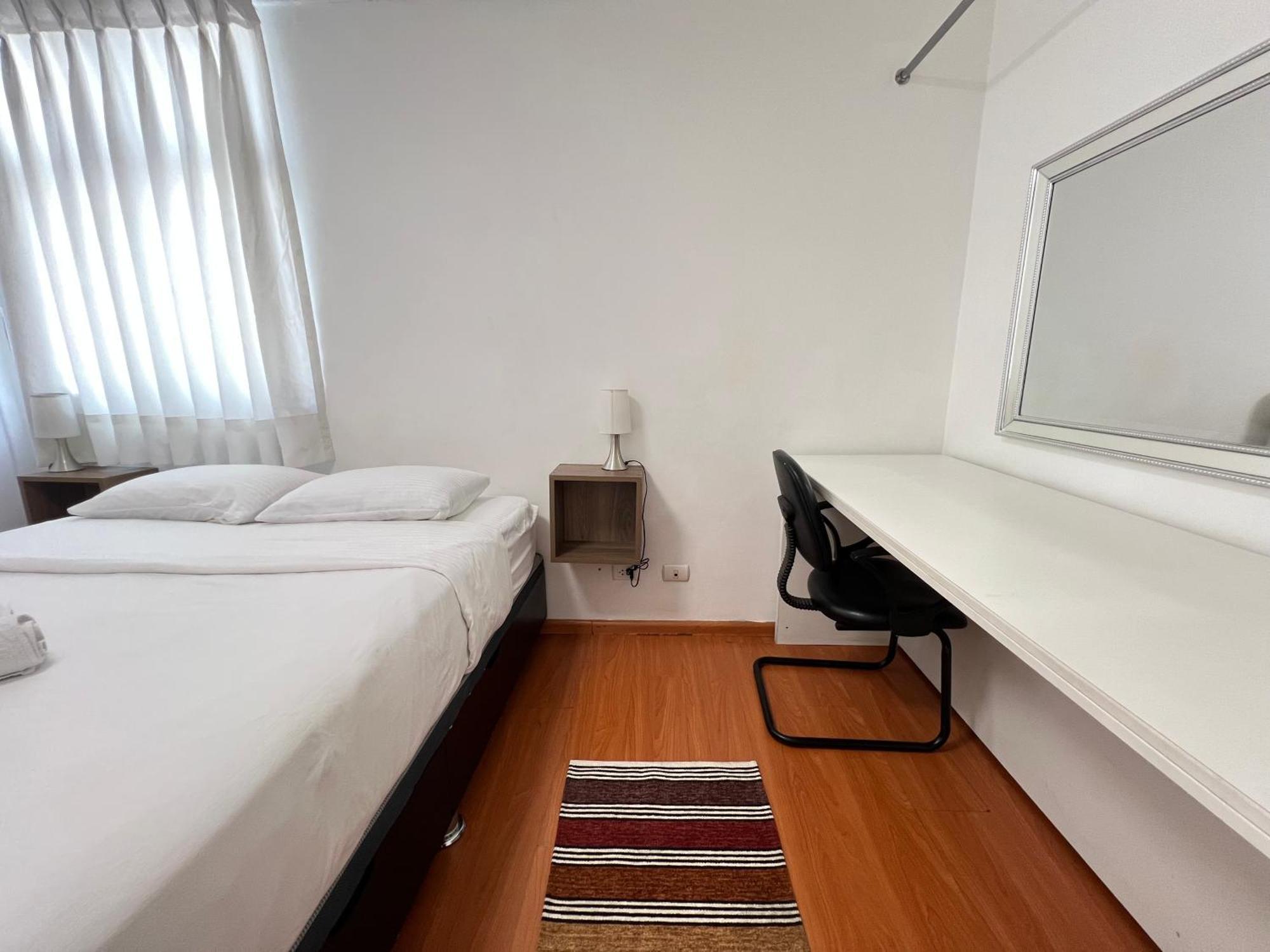 Downtown Lima Apt With May Promo Book & Save Big ภายนอก รูปภาพ