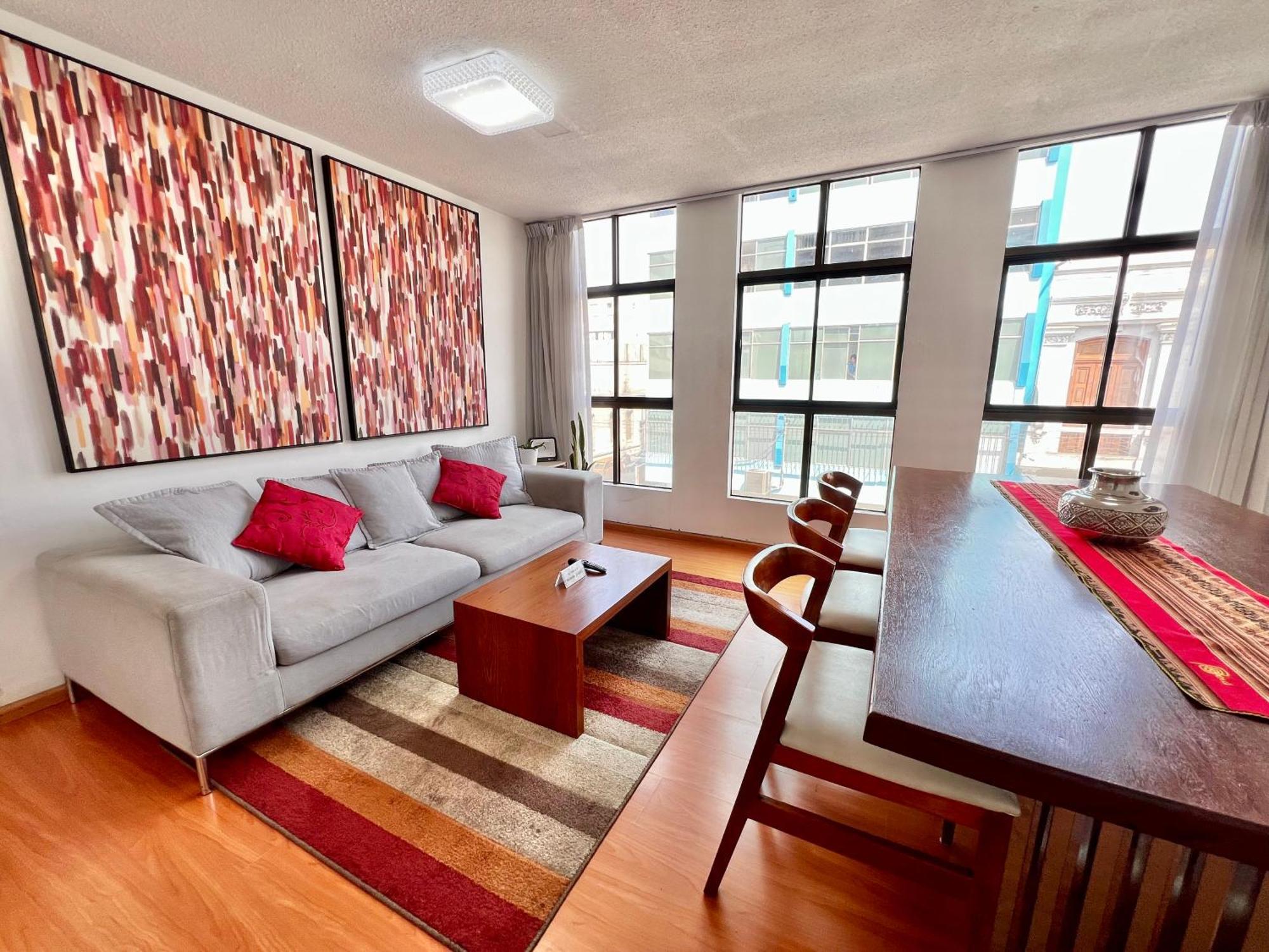 Downtown Lima Apt With May Promo Book & Save Big ภายนอก รูปภาพ
