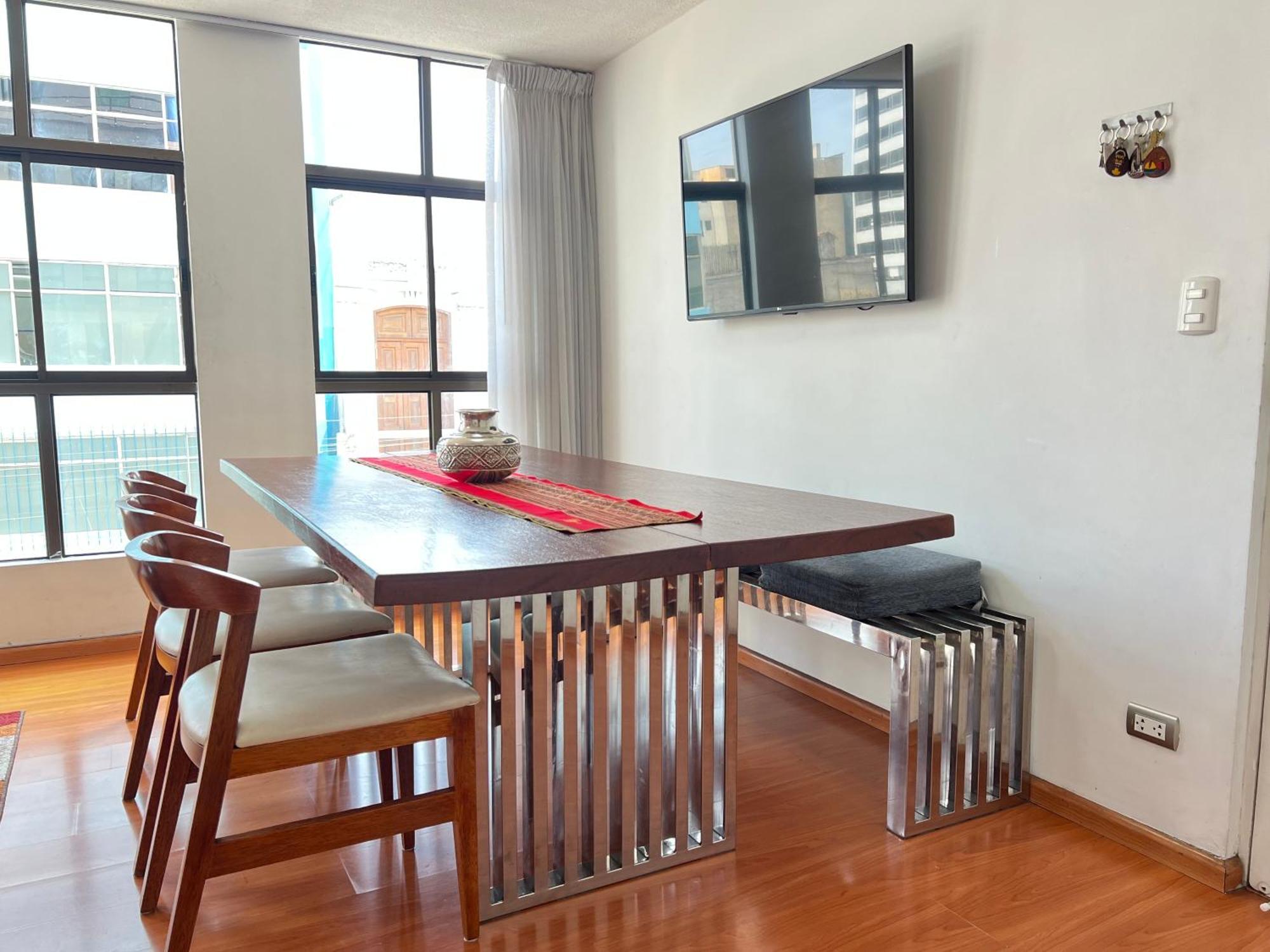 Downtown Lima Apt With May Promo Book & Save Big ภายนอก รูปภาพ